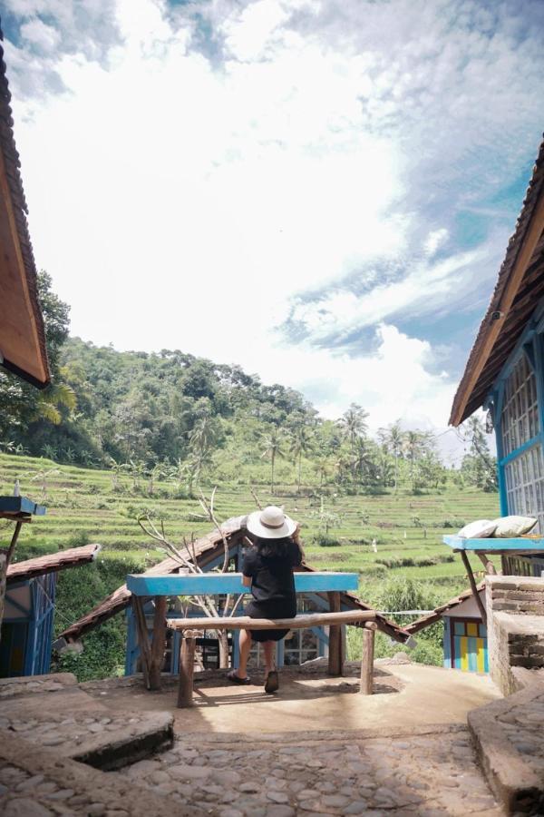 Kai Swargaloka Otel Bandung Dış mekan fotoğraf