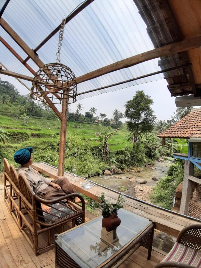 Kai Swargaloka Otel Bandung Dış mekan fotoğraf